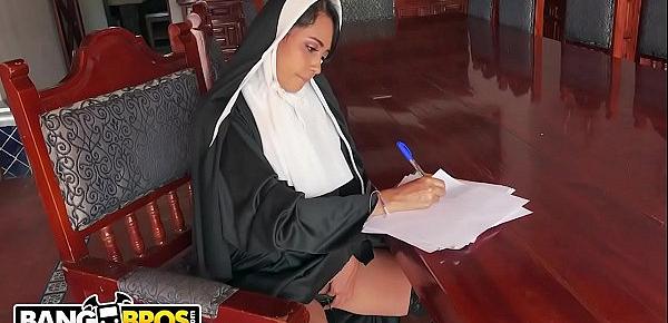  BANGBROS - Sacrilegious REAL LIFE Former Nun Yudi Pineda Has Secret Desires